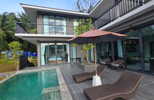 Nong Thale Villa | Krabi Green Hill Pool Villas