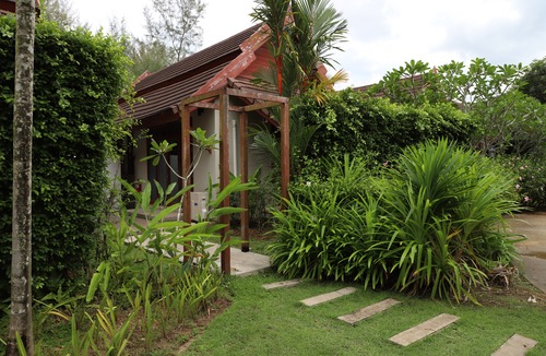 Sa Khu Hotel | L'Esprit de Naiyang Beach Resort(SHA Extra Plus)
