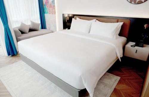 Ratchadaphisek Hotel | L-Seven Hotel