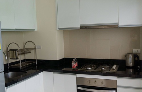 Laguna House | Laguna Park Townhouse in the Heart of Laguna