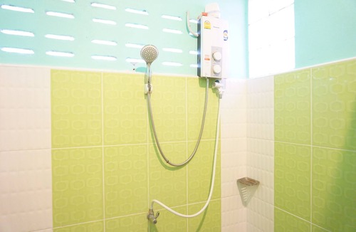Don Sak Hotel | Lam-Tong Resort