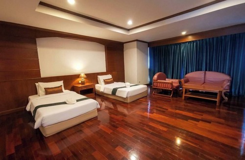 Mae Jo Hotel | Lanna Oriental Maejo