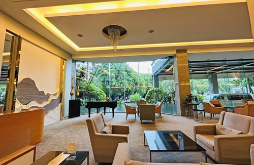 Chang Khlan Resort | Lanna Palace 2004 Hotel