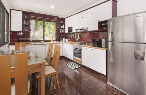 Na Chom Thian House | Large 4 bedroom seaside house 180 m from beautiful sandy beach