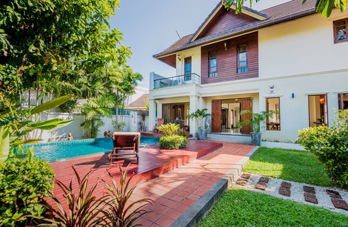 Mai Khao Villa | LARGE SURIN/BANGTAO VILLA WITH PRIVATE POOL/GARDEN