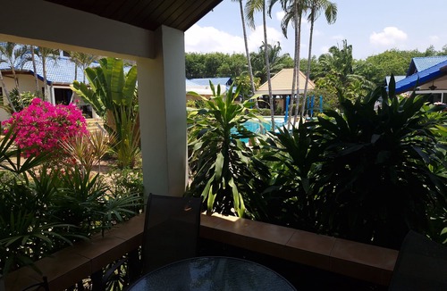 Rawai Villa | LARGE VILLA SWIMMING POOLS TROPICAL GARDEN SEA GOLF RELAXATION 6/12 ADULTS