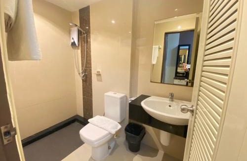 Ratchadaphisek Hotel | Leelawadee Modern Resort Huaykwang - ลีลาวดี ห้วยขวาง