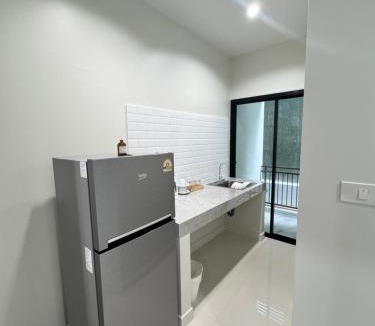 Si Sunthon Apartment | Lela Home