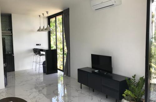Mae Nam Villa | Lennon Maison - Adults Only