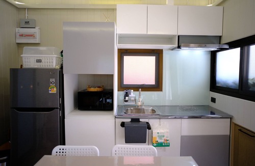 Chiang Mai House | LITTLE SOOKAROUND Compact 1BR Mezzanine Home 4 km to Central Festival
