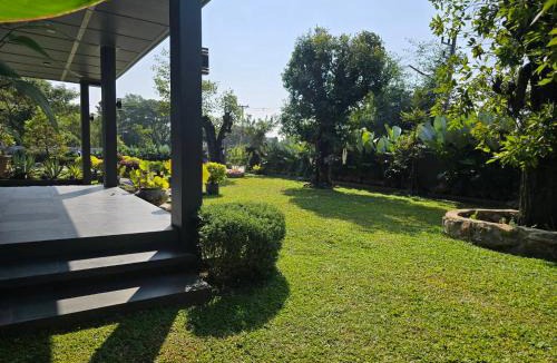 San Sai House | Live Specialty House