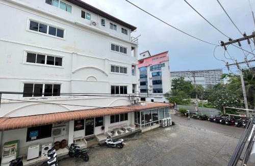 Pattaya Bay Hotel | Lucky Inn Suite Pattaya