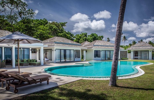 Na Mueang Villa | Lux Beachfront Home for perfect family vacations
