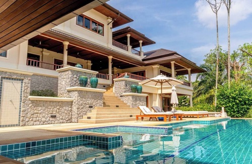 Choeng Thale Villa | Luxurious 6-bedroom Villa Retreat With 25M Pool, Games Room, Pool Bar - PHUKET