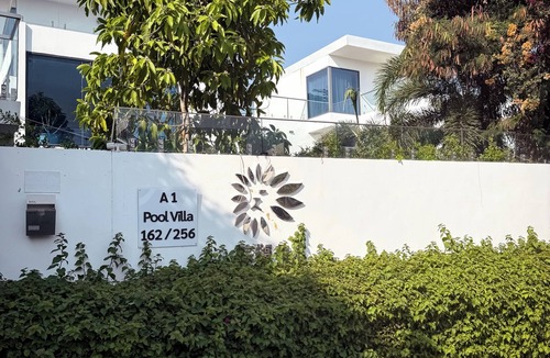 South Pattaya Villa | Luxurious Magnitude 6-bedroom Villa in Pattaya