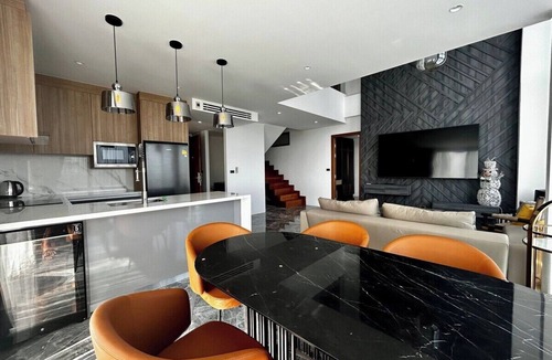 Chalong Apartment | Luxury 1 bedroom apartment with Balcony in rawai