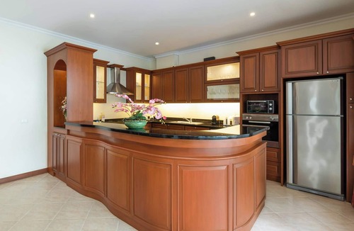 Jomtien Villa | Luxury 2BR pool villa Pratamnak Soi5 - 50m to beach