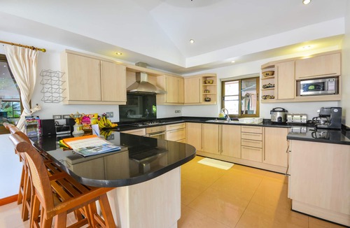 Kata Villa | Luxury 4 Bed Pool Villa with Chef