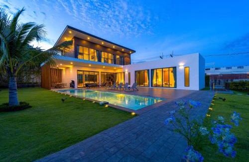 Khao Tao Villa | Luxury 5 Bedroom Pool Villa (KH-C1)