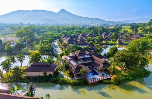 Nong Kae Villa | Luxury 5 Bedroom Villa Close to Beach SRS