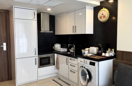 Central Pattaya Condo | Luxury Apartment B2 in Grand Avenue, Central Pattaya, by Pattaya City Estates
