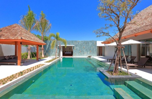 Thep Kasattri Villa | Luxury brand new villa with maid Anchan Tropicana