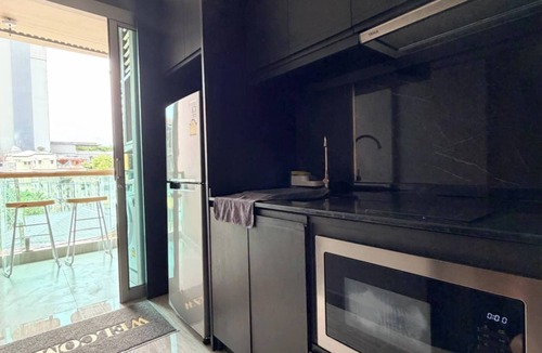 Chang Khlan Condo | Luxury condo, Chaing Mai Night Bazaar