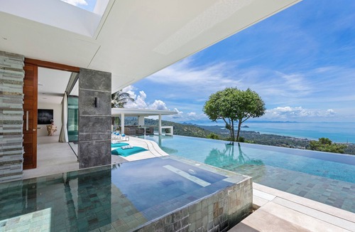 Ko Pha-ngan House | Luxury Estate in Koh Samui | Sleeps 44 | Lime Samui