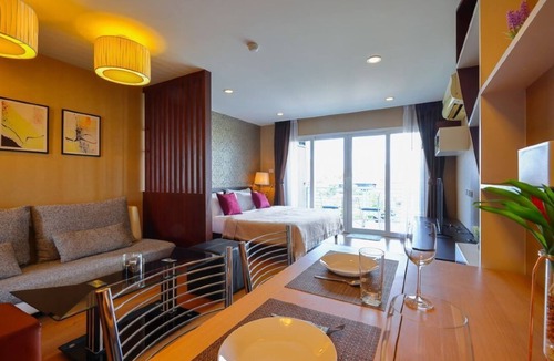 Sri Phum Condo | Luxury Living in heart of Nimman