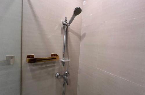 Sukhumvit Villa | Luxury Villa 4BR - 8 Mins to Thonglor BTS