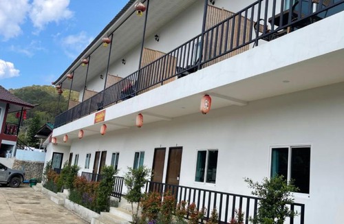 Mok Cham Pae Hotel | Malee Guesthouse