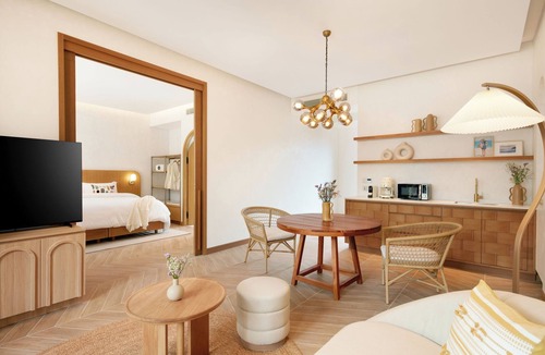 Chaweng City Center Hotel | Marasca Samui - Small Luxury Hotels of the World