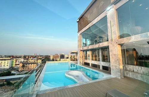 Bueng Kum Apartment | MARQUIS HOTEL