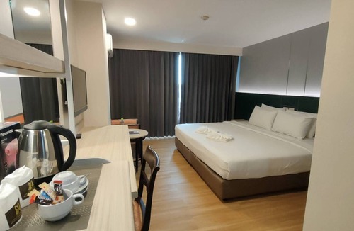Phitsanulok Hotel | Mayflower Grande Hotel Phitsanulok