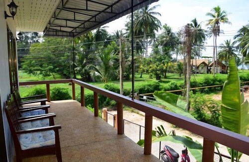 Lipa Noi House | MI 2 rooms near the sea