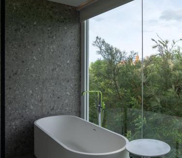 Tha Muang Villa | MITI TIKAAN villa
