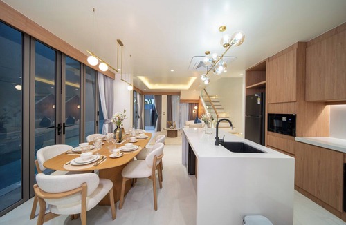 Si Sunthon House | Modern 3-Bedroom Tropical Escape with Private Pool & Fores Views
