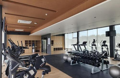 Sa Khu Apartment | Modern Condo in Wyndham Gardens on the beach
