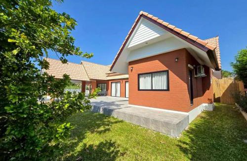 Hua Hin Villa | Modern Sanctuary Soi 112 Newly Renovated, Near Beach and Golf