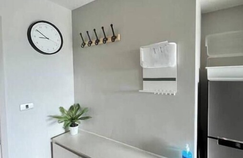 Bang Na Apartment | Modern & Cozy 2-Bedroom Apartment Near BTS Bearing Station and International Schools
