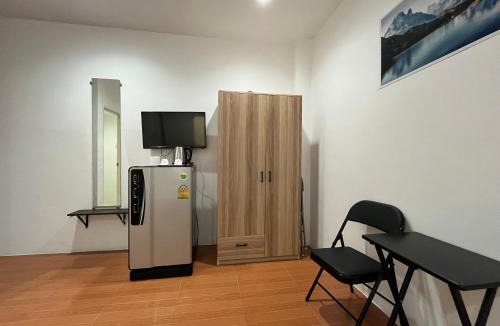 Talat Nuea Apartment | mom's home