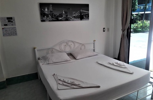 Nanai Road House | Motel ∙ 8 guests