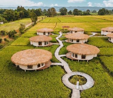 Wiang Pa Pao Hotel | Na Bua Villa Chiangrai