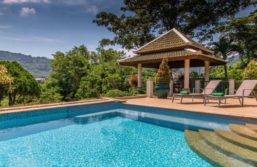 Rawai Villa | NAI HARN BEACH - Outstanding 6 Bedroom Pool Villa