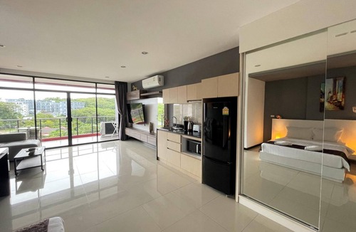 Nai Harn Apartment | Nai Harn spacious studio, great amenities!