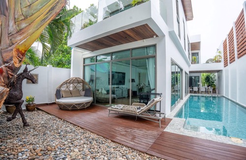 Rawai Villa | New Primrose Pool Villa Your Own Secluded Paradise