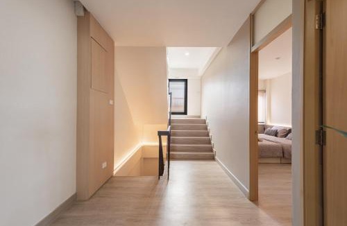 Thanon Nakhon Chai Si House | Newly Renovated 3BR Home in Central Bangkok