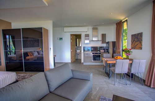 Patong Apartment | Ocean Rock Kalim