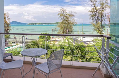 Rawai Apartment | ♛Oceanfront Premier Two-Bedroom Suite ~Rawai Beach