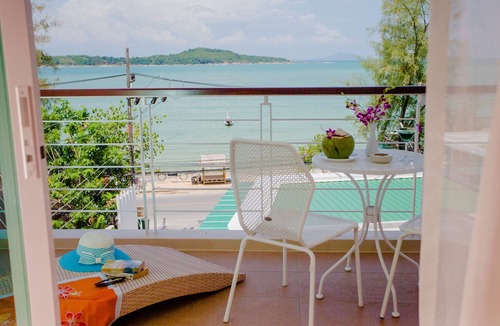 Rawai Apartment | ♛Oceanfront Premier Two-Bedroom Suite ~Rawai Beach